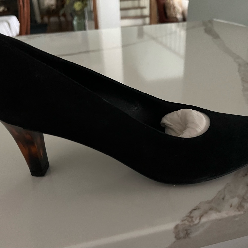 Ferragamo Suede Black Heels. Classic and Gorgeous!